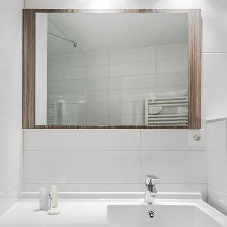 Aparthotel The Originals Hevea