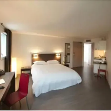 Hevea 3* Valence (Drome)