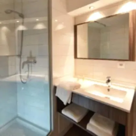 Hevea Hotel apartamentowy 3*