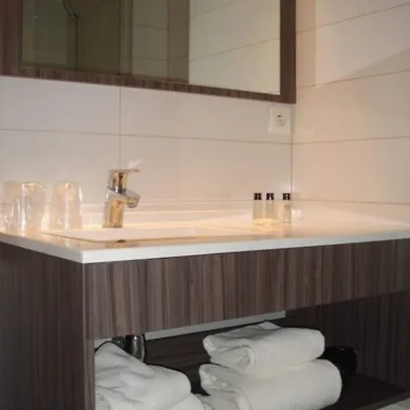 Hevea Hotel apartamentowy Valence (Drome)