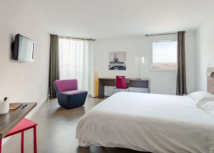 Hotel apartamentowy The Originals Hevea 3*