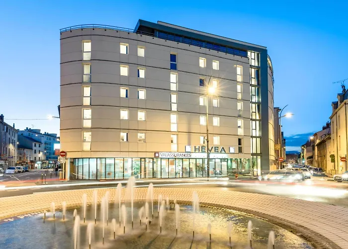 Aparthotel The Originals Hevea 3*