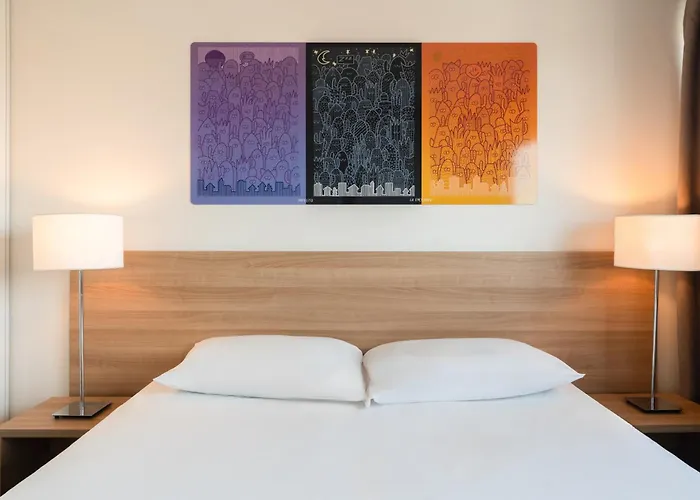 Hotel apartamentowy The Originals Hevea 3*