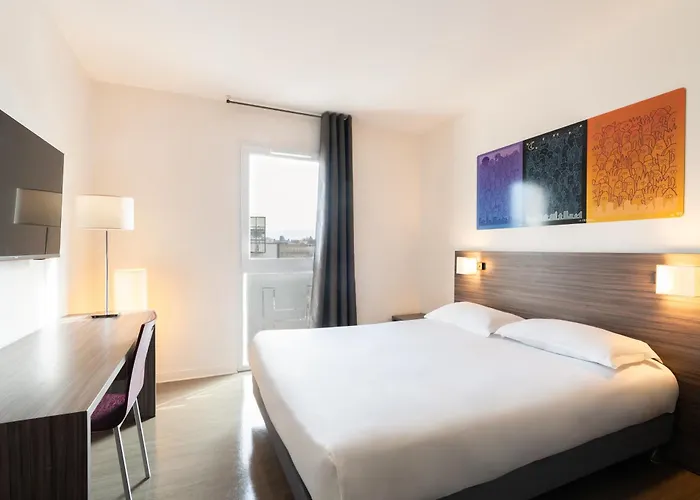 Hotel apartamentowy The Originals Hevea 3*