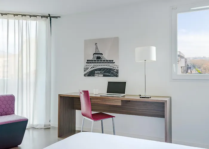 Aparthotel The Originals Hevea Valence (Drome)